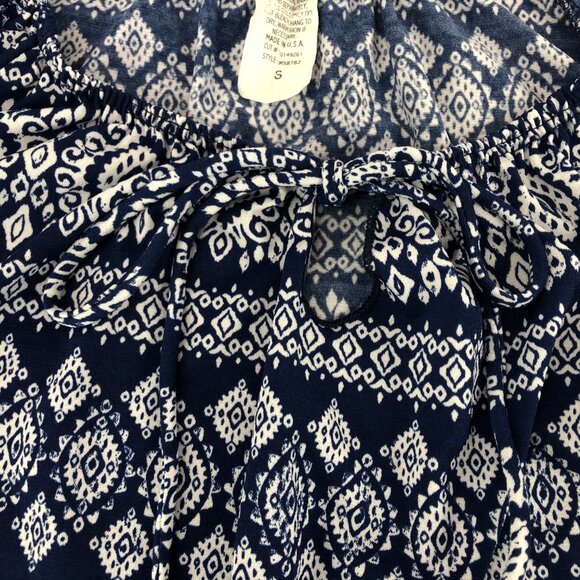 Agenda Dark Blue and White Cold Shoulder Scoop Neck Top Size S - Picture 5 of 12